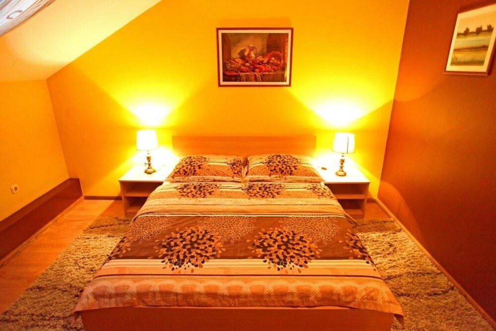 Rooms Lišnić — 4-Star Luxury Hotel in Osijek, Croatia