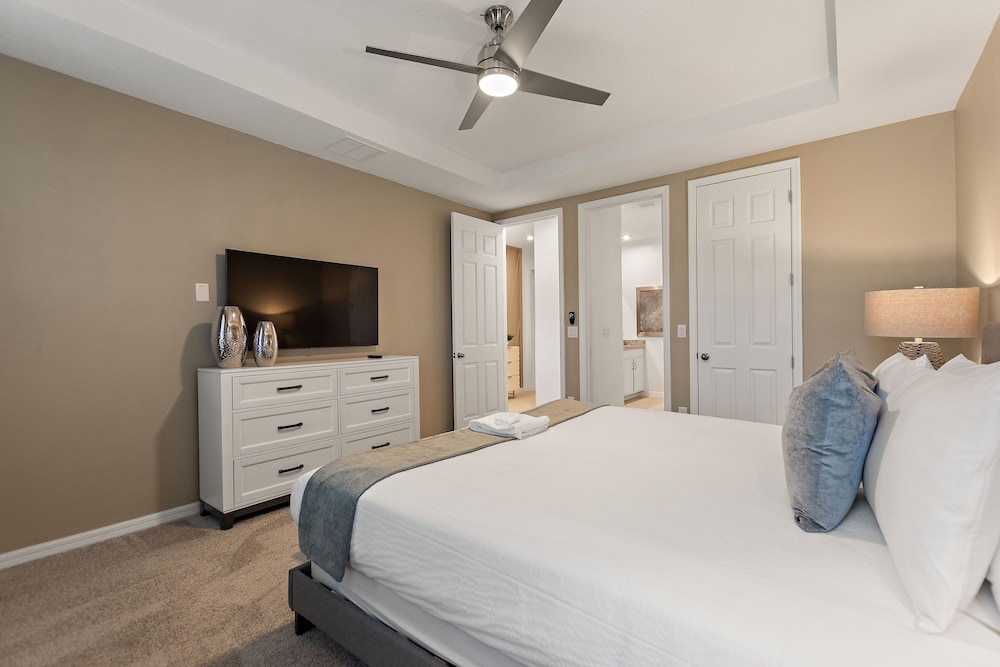 Camp Mickey Resort Home Spa By Shine Villas 8 Bedroom Villa - photo 15