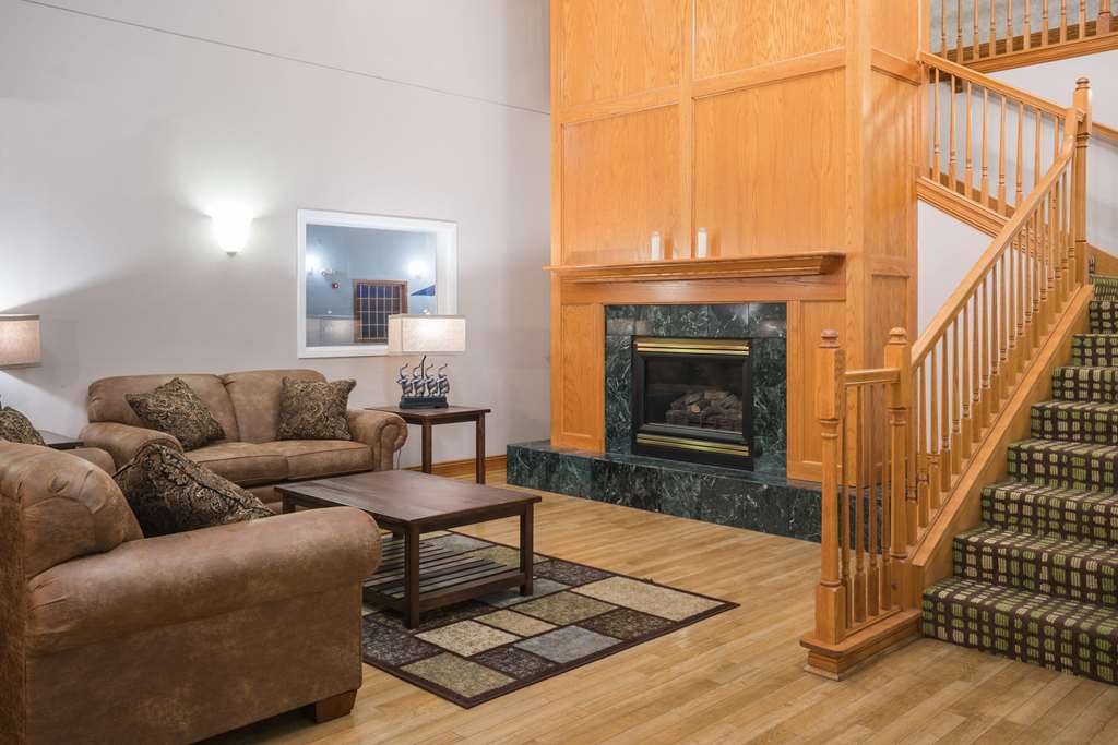 Baymont by Wyndham Albany - photo 2