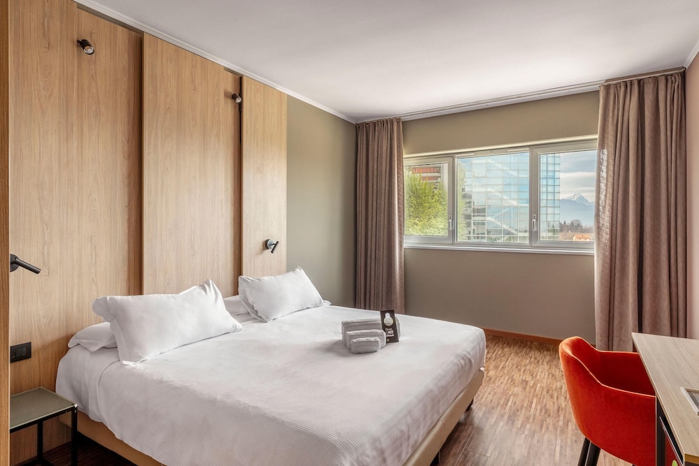 B&B Hotel Cuneo Cristal in Cuneo, Italy