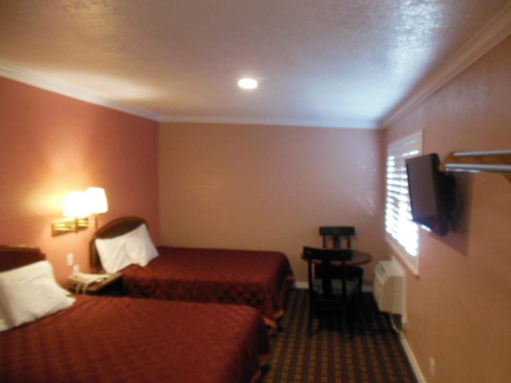 Sealamp Inn - photo 24