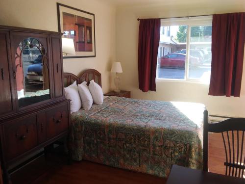 Fir Grove Motel - photo 24