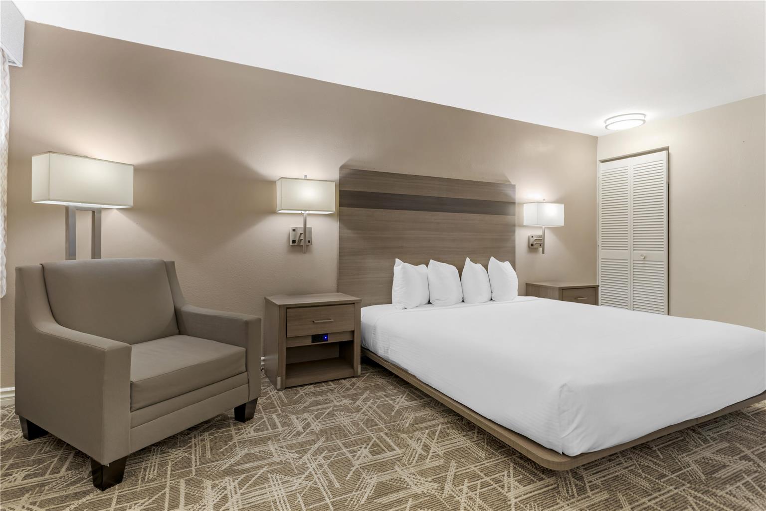 Best Western Kettleman City Inn & Suites - photo 21