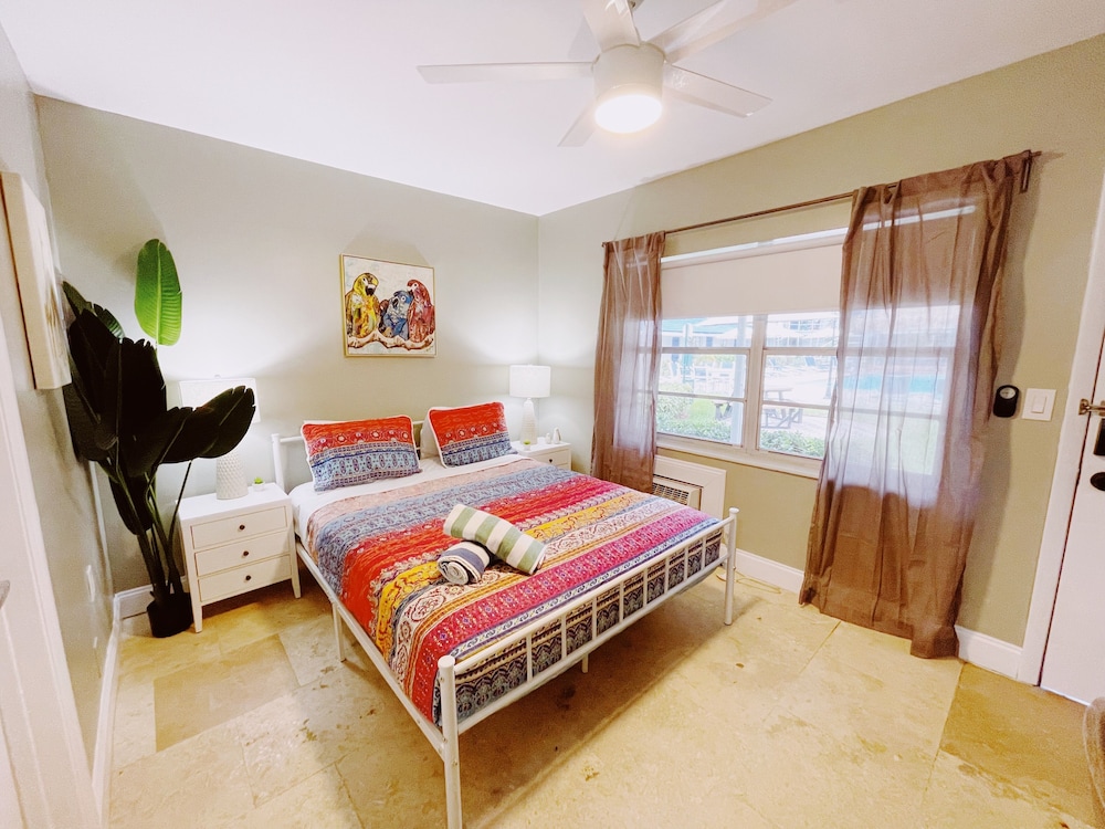 Sea Steps Suites - photo 12