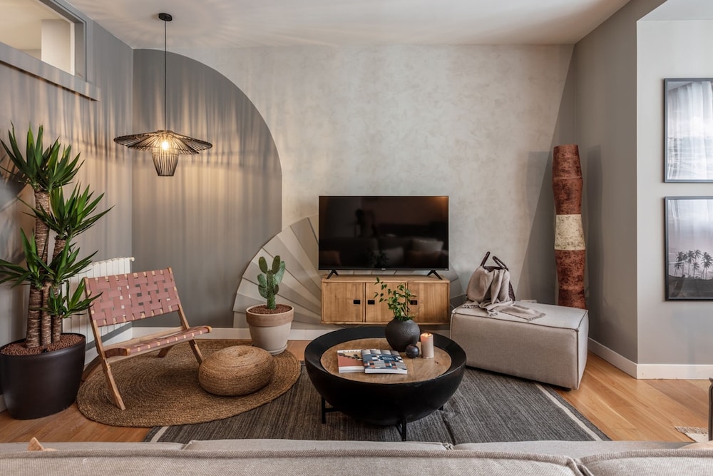 Guban 2 Bedroom and Balcony in Azca Madrid hotel