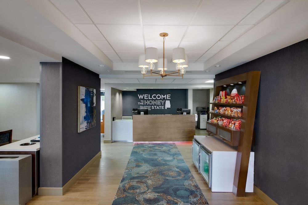 Hampton Inn Birmingham Colonnade 280 - photo 48