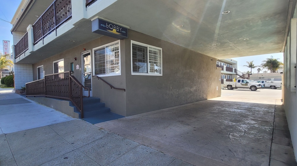 Pismo Beachwalker Inn & Suites - photo 75