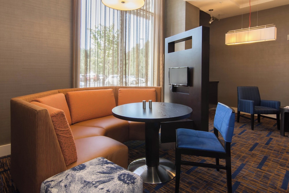 Courtyard Raleigh Durham Airport Brier Creek - photo 18