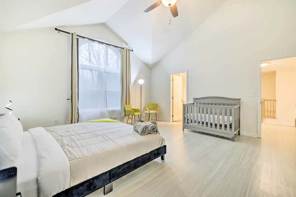 3 Mi to Kalahari Pocono Summit Home with Game Room — 4-Star Luxury Hotel in Mount Pocono, United States