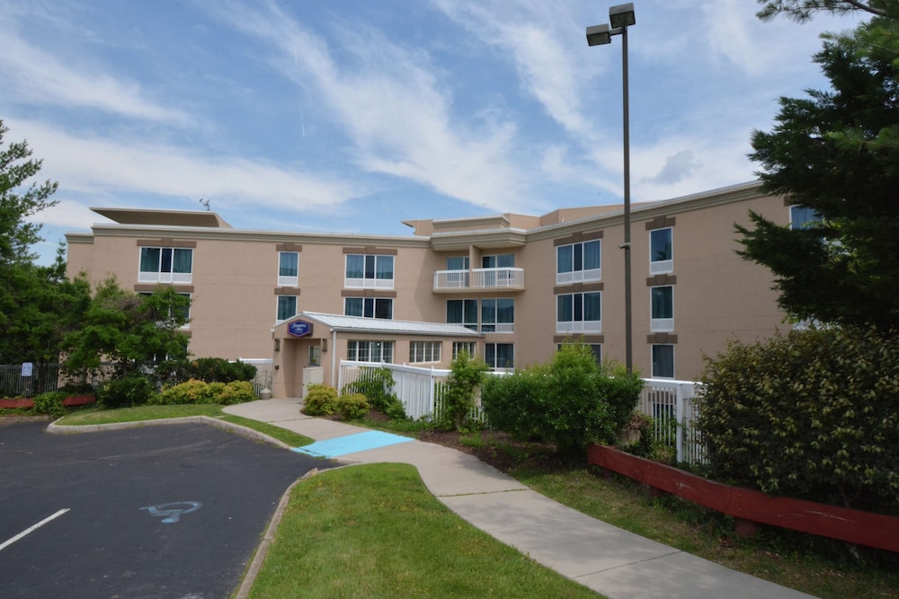 Hampton Inn Salem East Electric Road - photo 37