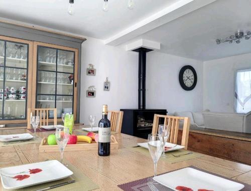 Piztache - carbon neutral hotel in Unknown City