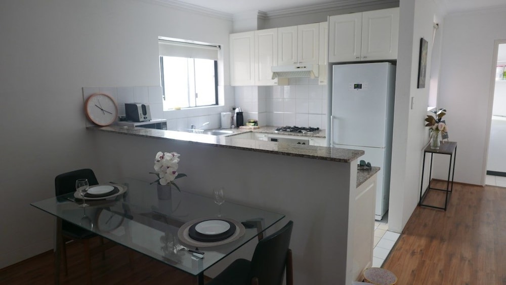 Sydney Premium Accomodations Central — Chippendale — photo 4