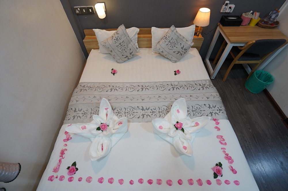 Check In @ Downtown Yangon - last minute hotel in Yangon