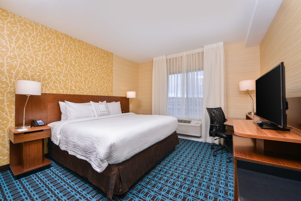 Fairfield Inn & Suites by Marriott Eugene East Springfield - photo 3