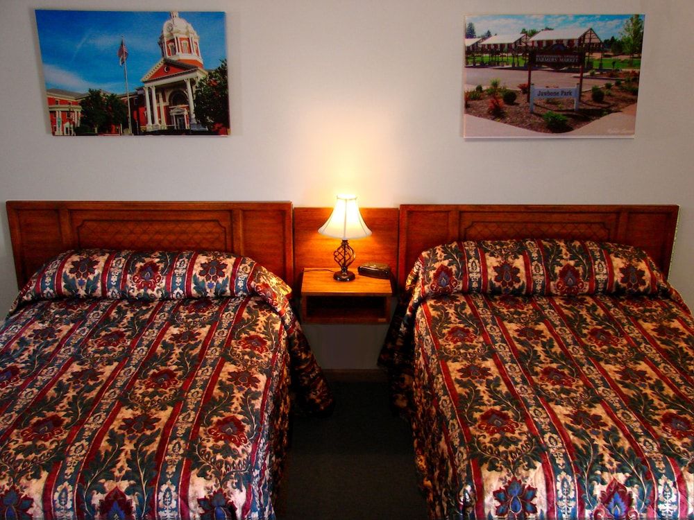 Centennial Motel — hotel in Buckhannon
