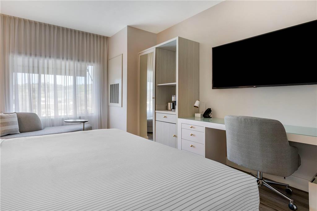 Cambria Hotel Calabasas Malibu - photo 29