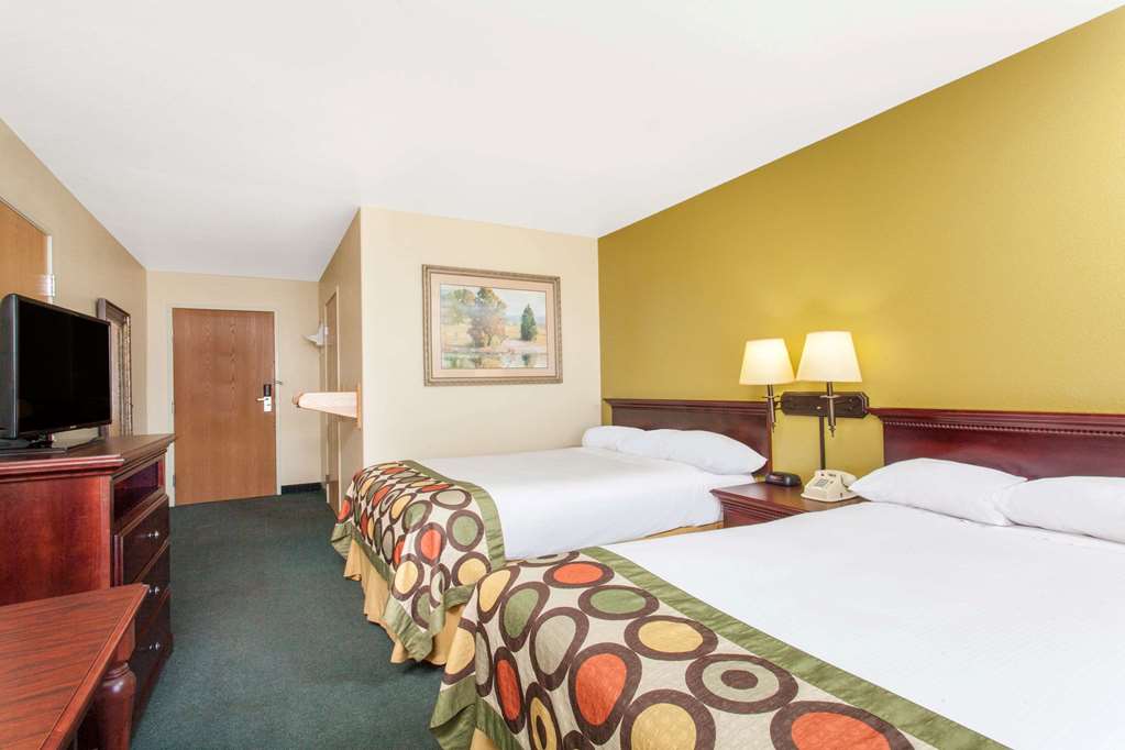 Super 8 by Wyndham McCall - photo 11