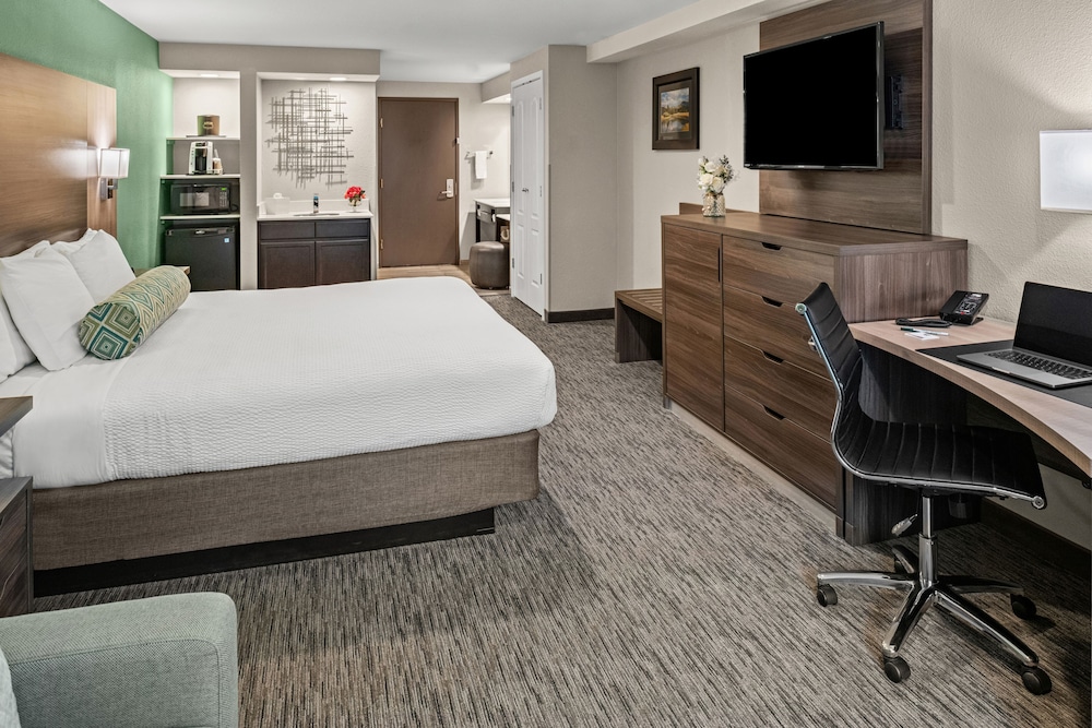 Yosemite Southgate Hotel & Suites - photo 18