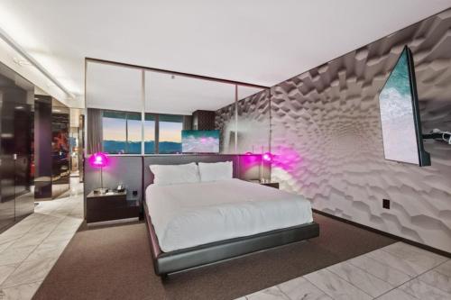 The Celine Riviera Suite at Palms Place