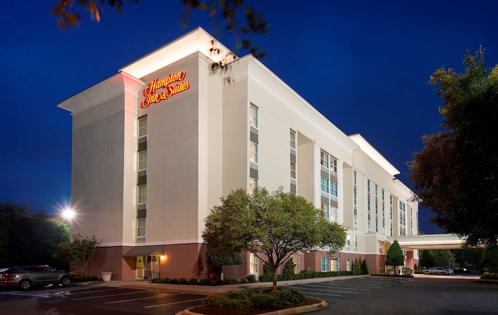 Hampton Inn & Suites Charlotte Pineville - photo 36