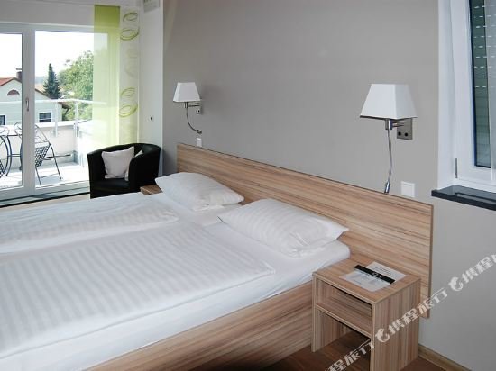 Hotel Fränkischer Hof - last minute hotel in Buxheim