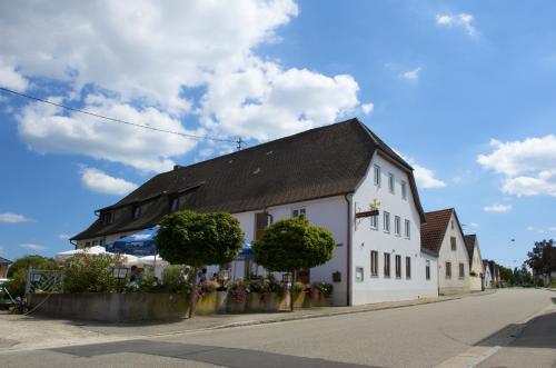 Gasthof Zum Kreuz — hotel in Neuenburg Am Rhein