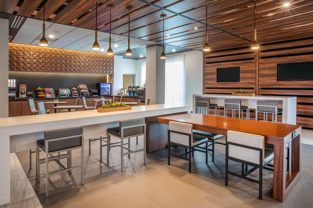 Wingate by Wyndham Denver Airport - photo 15