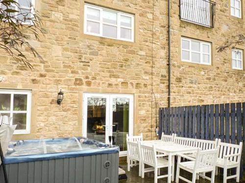 Pinnacle View — 4-Star Luxury Hotel in Keighley, United Kingdom