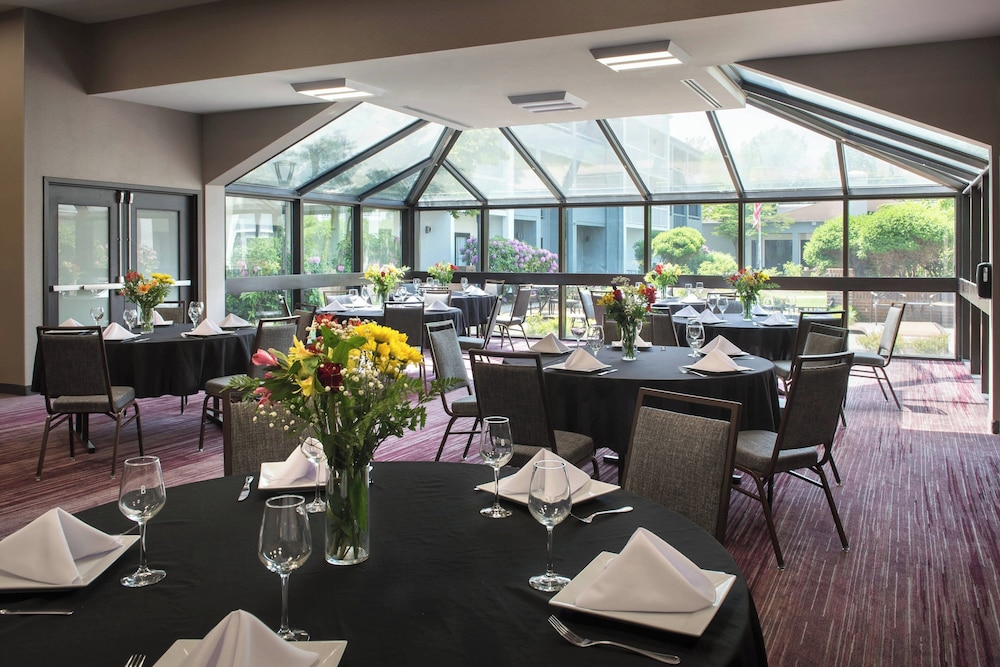 Courtyard by Marriott Lincroft Red Bank - photo 30