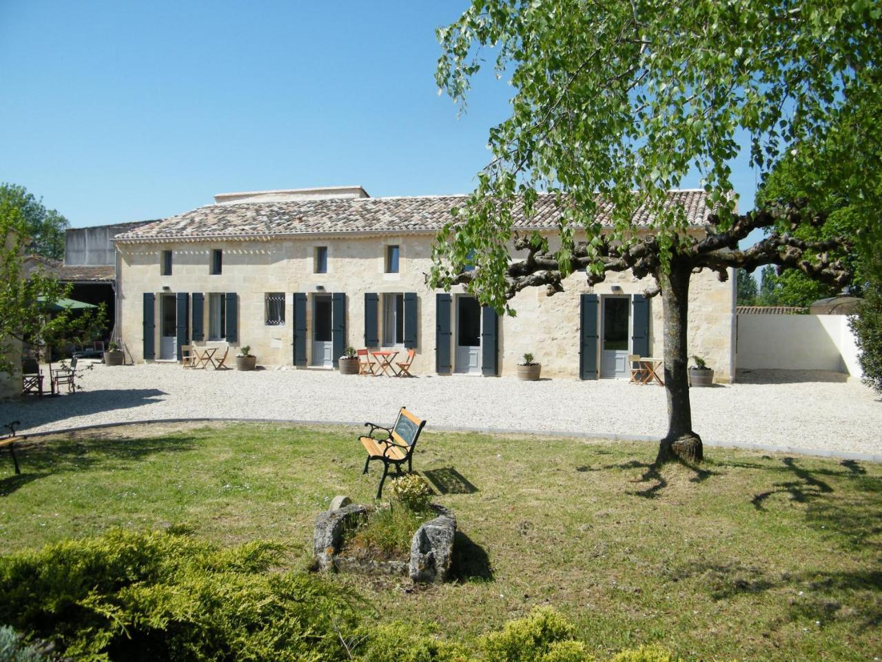 Clos Vieux Rochers — hotel in Lussac