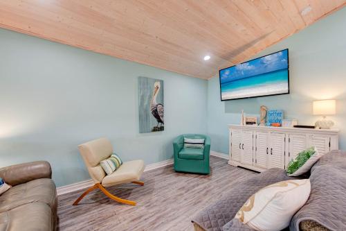 A Rocks Resort by Silver Sands Vacation Rentals - photo 2