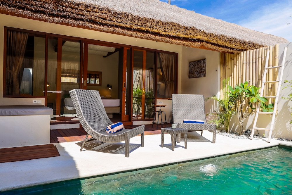 Villa Motu — 4-Star Luxury Hotel in Gili Trawangan, Indonesia
