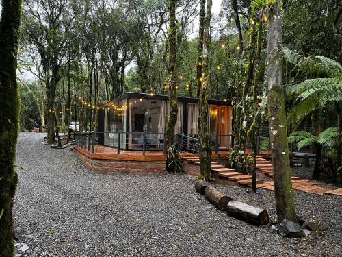 Alpes Canela chales em meio a natureza in Canela, Brasil