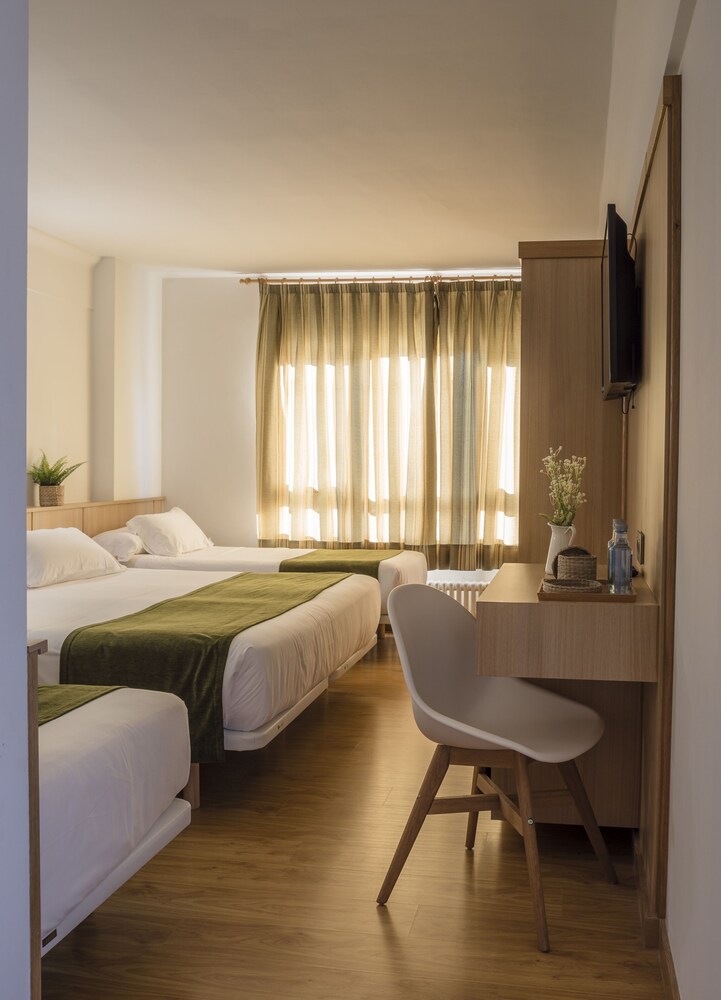 Hotel Crisol De Las Rias — Mino