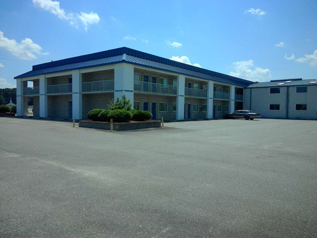 Americas Best Value Inn Kinston - photo 5