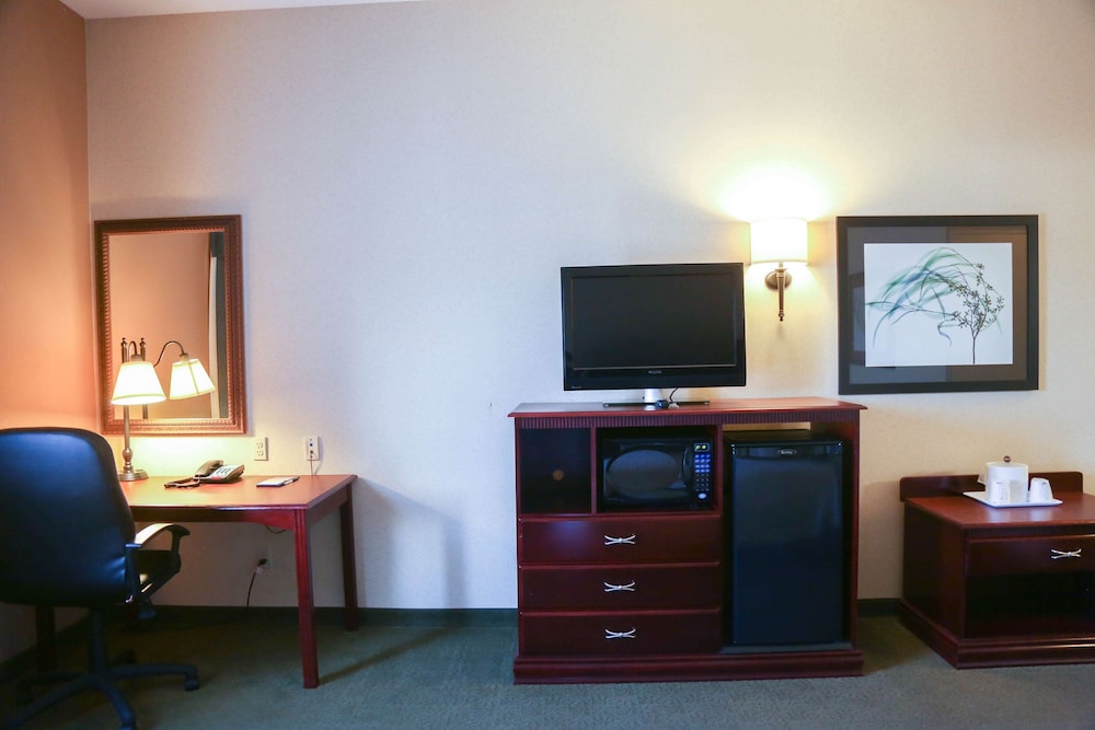 Hampton Inn Morehead - photo 8