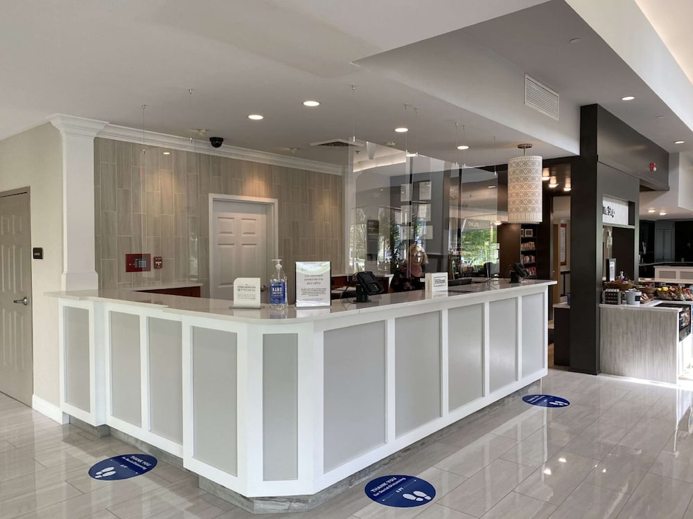 Hilton Garden Inn Columbia - photo 9