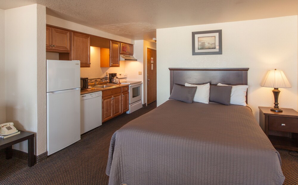 Surfside Resort - photo 12