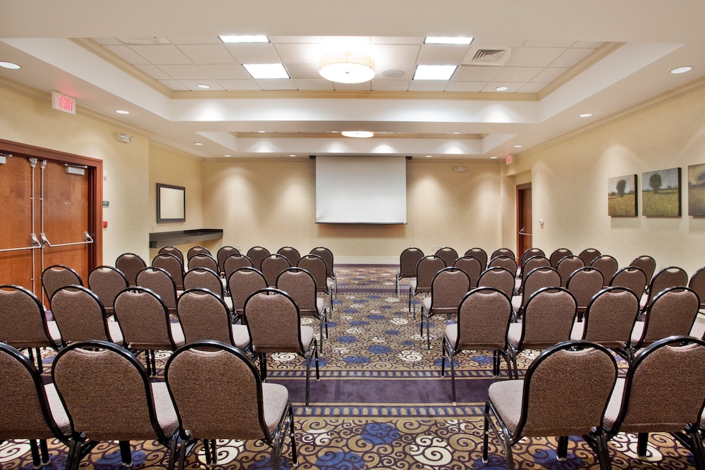 Holiday Inn Atlanta Gas South Arena Area by IHG - photo 32