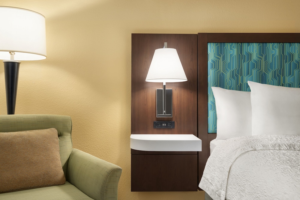 Hampton Inn Youngstown Boardman - photo 11
