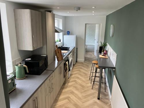 Rose Cottage City Centre Hospital CrownWork Studios Nissan & Stadium of Light — 4-Star Luxury Hotel in Sunderland, United Kingdom