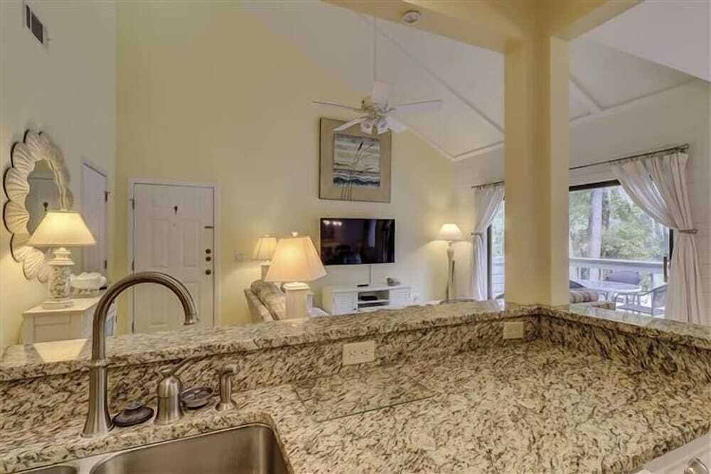 2370 Racquet Club at The Sea Pines Resort - photo 3