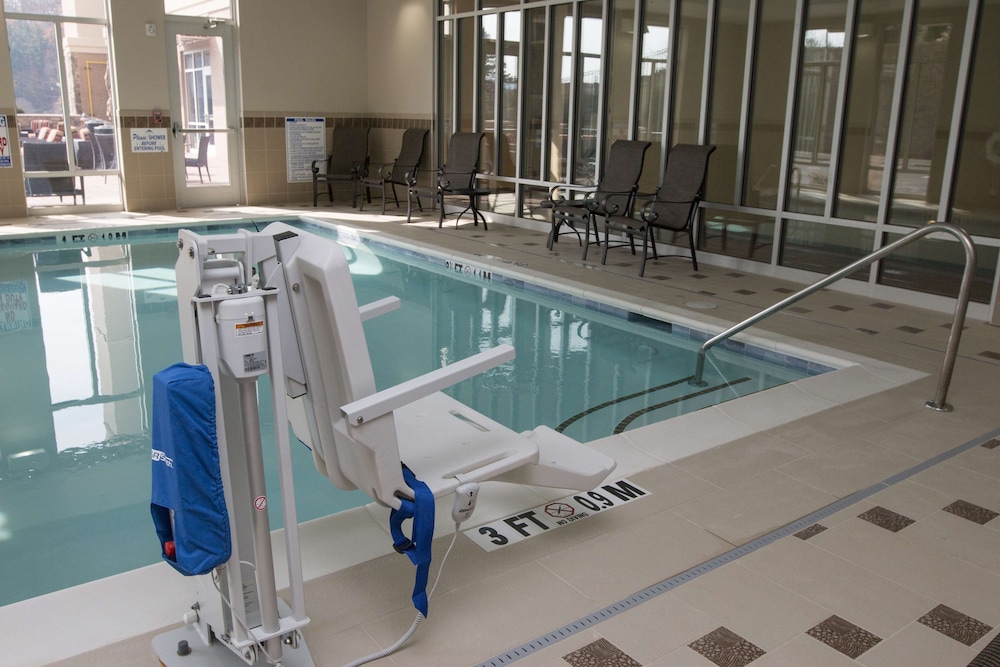 Hampton Inn & Suites Boone - photo 33
