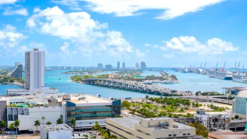 Lunabase Tropical Refuge in Miami, United States