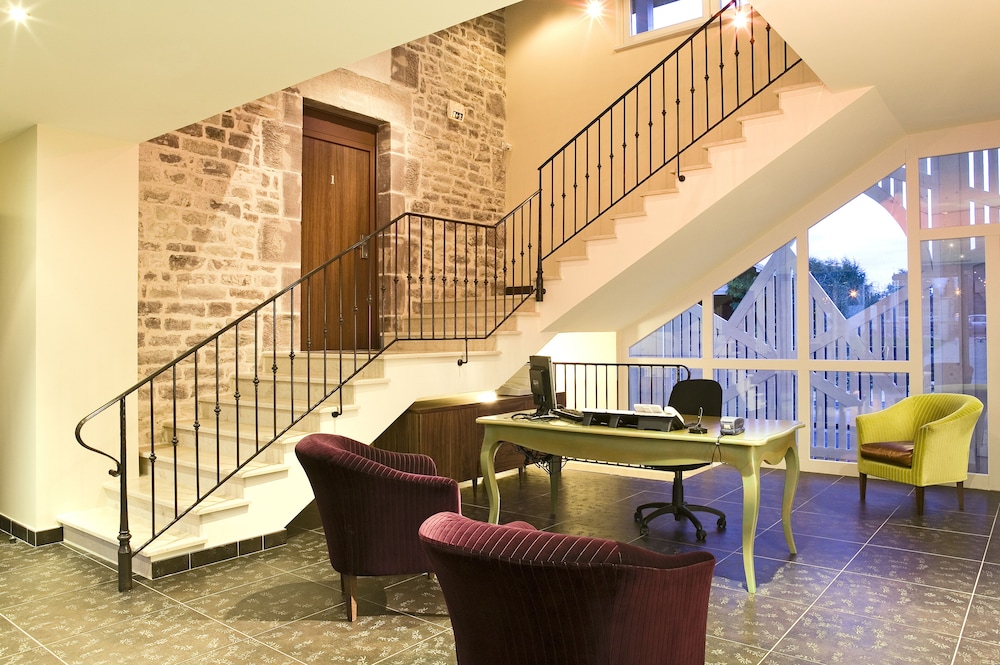 Hotel Le Clos Rebillotte — Luxeuil Les Bains