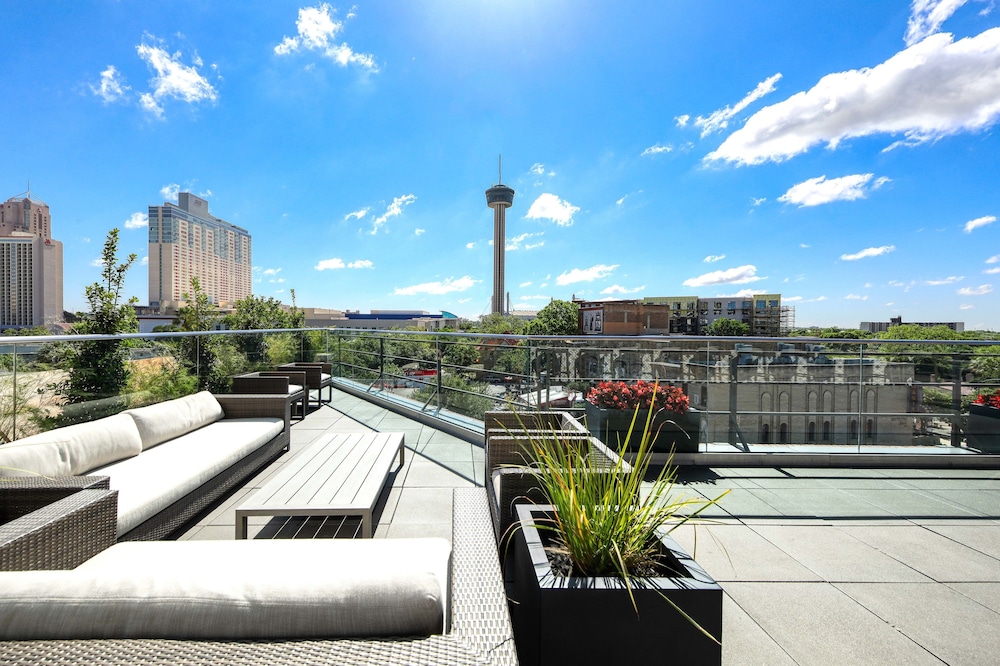 Fairmount Hotel - photo 34
