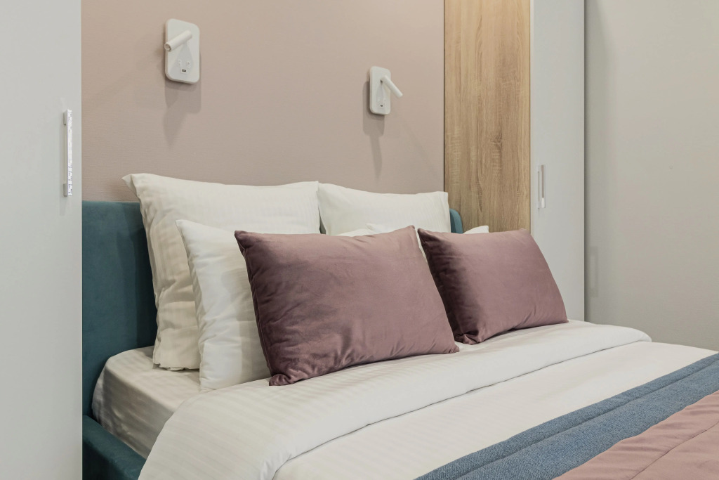 Dizaynerskaya Studiya S Vidom Na Gorod Na Zarechnoy Apartments 21780031 — Pargolovo