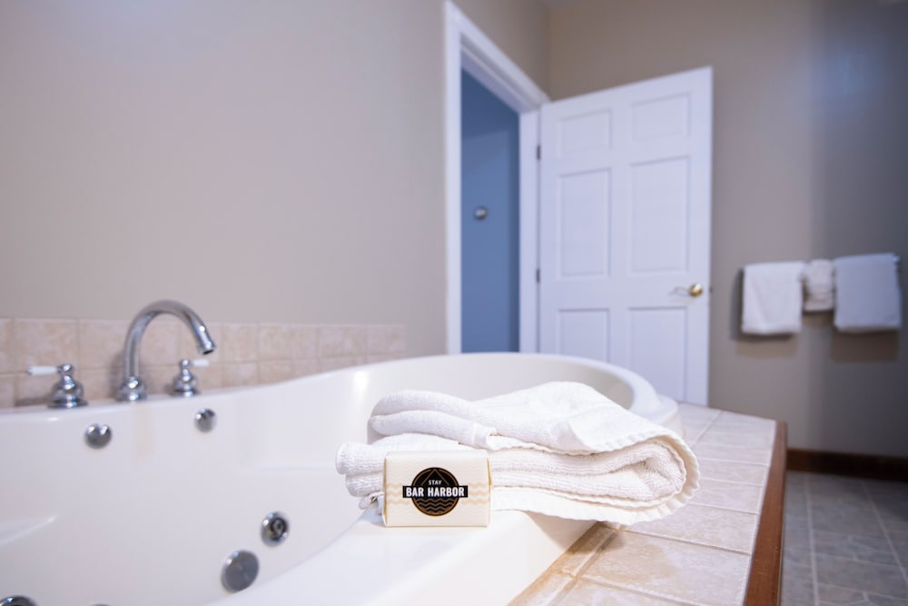 Sand Bar Cottage Inn - photo 80