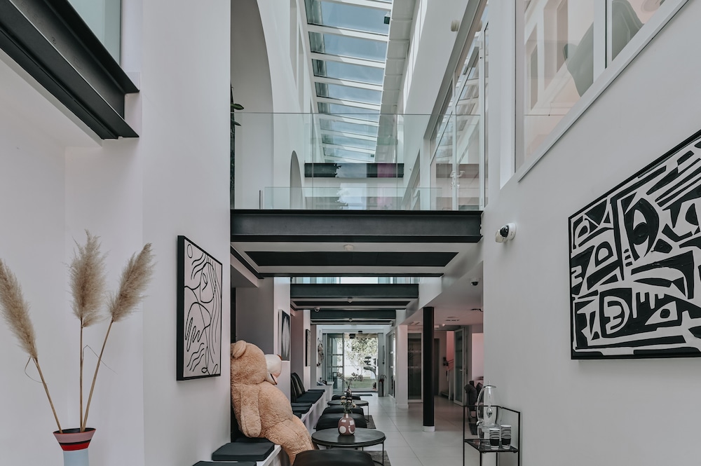 Hotel Restaurant & Spa Le Meez in Carcassonne, France