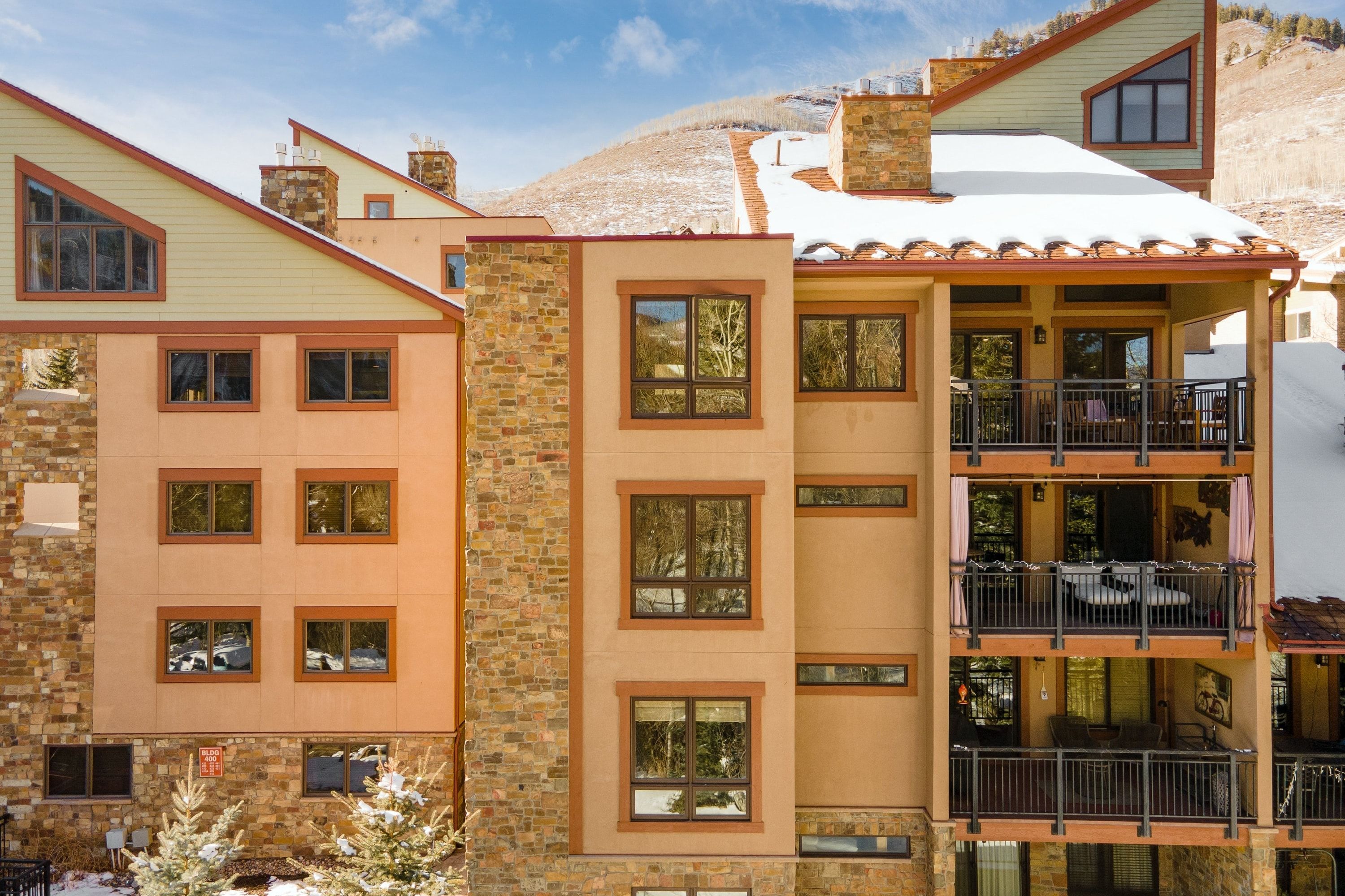 Cloud 9 by Avantstay Located at the Base of Vail Ski Resort w Community Pool & Hot Tub - photo 26